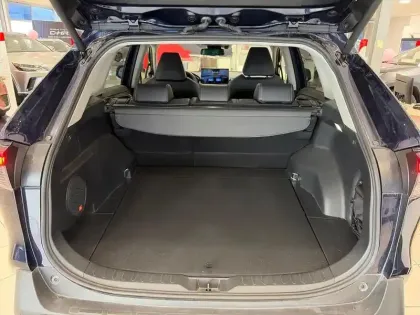 Photo 9 Toyota Rav4  2.5 Hybride 222ch Lounge AWD-i MY25