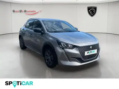 Photo 7 Peugeot 208  e- 136ch Allure