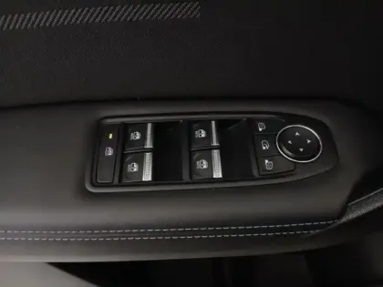 Photo 13 Renault Symbioz  1.8 E-Tech full hybrid 160ch esprit Alpine - 26
