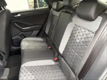 Photo 7 Volkswagen T-roc  1.5 TSI EVO 150ch R-Line DSG7