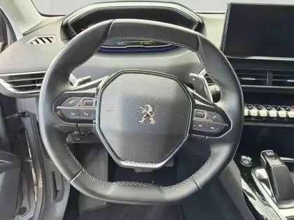 Photo 11 Peugeot 3008  HYBRID 225ch Allure e-EAT8