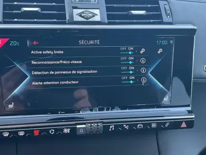 Photo 13 DS DS 7  Crossback E-TENSE 4x4 300ch Grand Chic