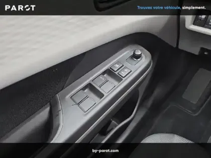 Photo 15 Suzuki Swift Nouveau 1.2 Dualjet Hybrid CVT Privilège