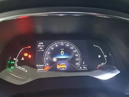 Photo 9 Renault Captur  TCe 90
