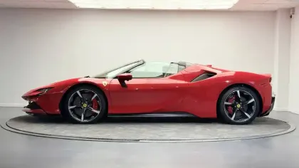 Photo 7 Ferrari Sf90  Spider 4.0 V8 780 ch PHEV