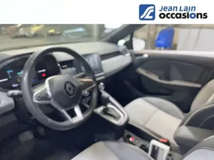 Photo 10 Renault Clio  E-Tech full hybrid 145