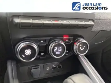 Photo 13 Renault Clio  E-Tech full hybrid 145