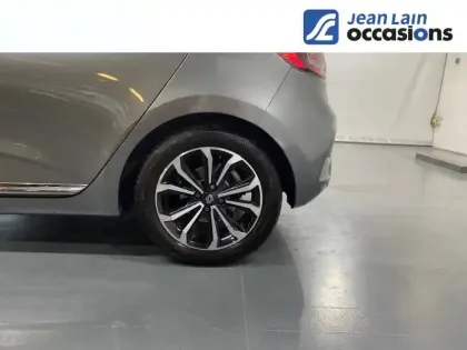 Photo 8 Renault Clio  E-Tech full hybrid 145