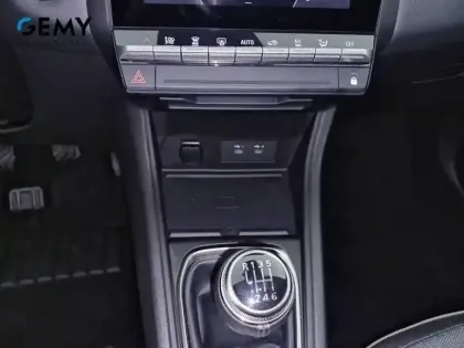 Photo 13 Renault Captur  TCe 115 ch