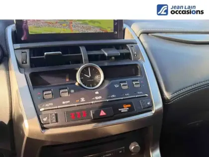Photo 13 Lexus Nx  300h 4WD