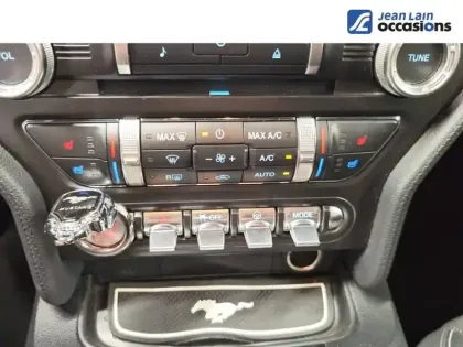 Photo 18 Ford Mustang  Fastback V8 5.0 BVA10