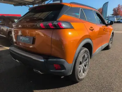 Photo 7 Peugeot 2008  PureTech 130 S&S EAT8
