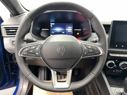 Photo 6 Renault Clio  E-Tech full hybrid 145 ch GSR2