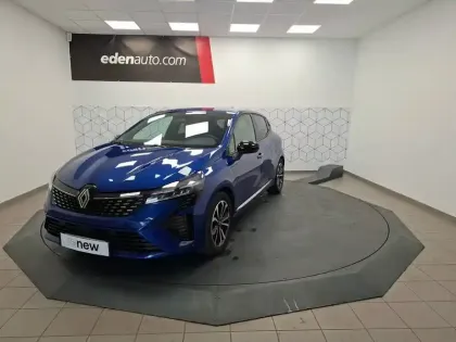 Photo 7 Renault Clio  E-Tech full hybrid 145 ch GSR2