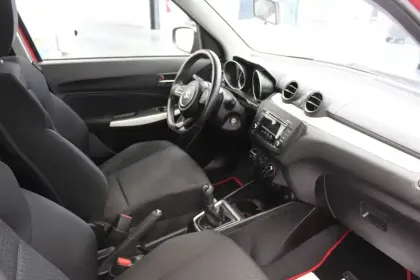 Photo 15 Suzuki Swift  1.2 Dualjet Allgrip