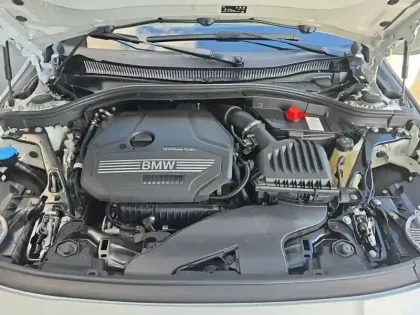 Photo 12 BMW Serie 1 118i 136 ch DKG7
