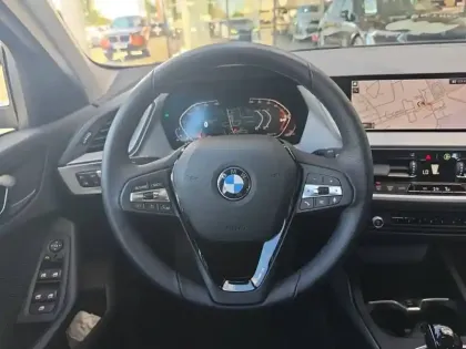 Photo 5 BMW Serie 1 118i 136 ch DKG7