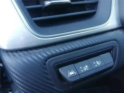 Photo 24 Renault Captur MILD HYBRID 160 EDC
