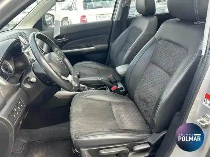 Photo 10 Suzuki Vitara  1.4 Boosterjet Hybrid 129ch Style