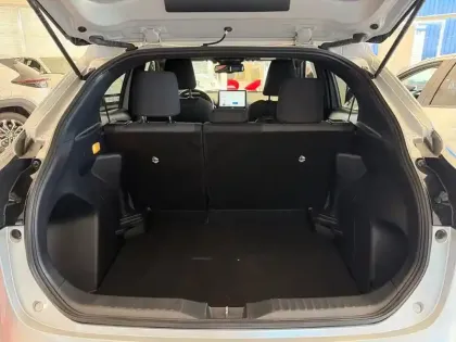 Photo 9 Toyota Yaris  Cross 130h Design MY25
