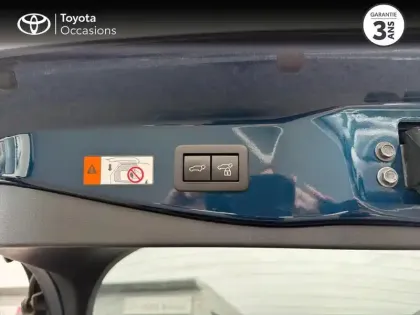 Photo 10 Toyota C-HR  2.0 Hybride 200ch Design NG23