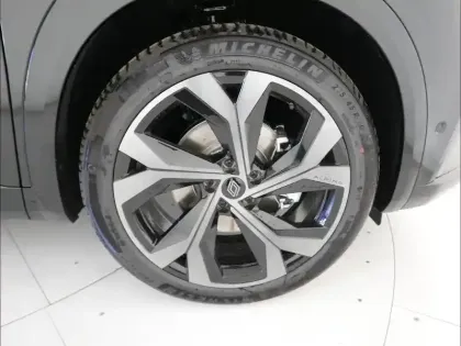 Photo 14 Renault Austral  1.2 E-Tech full hybrid 200ch Techno esprit Alpine