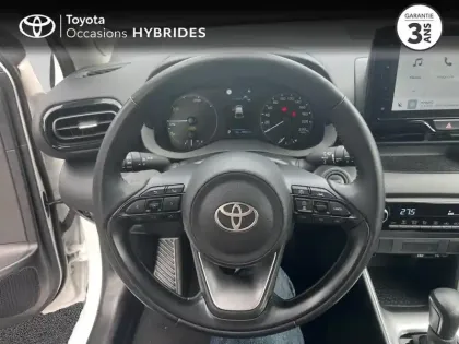 Photo 12 Toyota Yaris  116h Dynamic 5p MC24