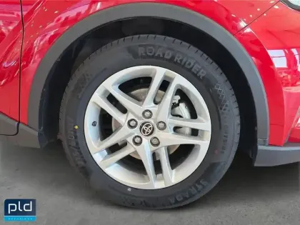 Photo 9 Toyota C-HR  1.8 Hybride 122ch Dynamic Ultimate E-CVT