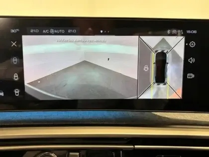 Photo 8 Peugeot 3008  1.2 Hybrid 136ch Allure e-DCS6