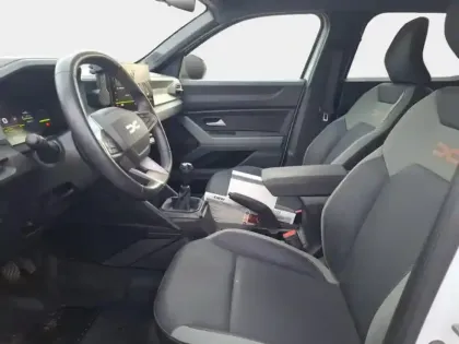 Photo 13 Dacia Duster  1.2 mild hybrid 130ch Extreme