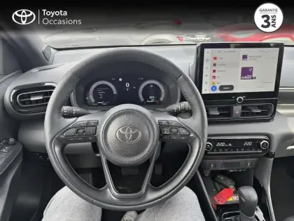 Photo 8 Toyota Yaris  116h Collection 5p MC24