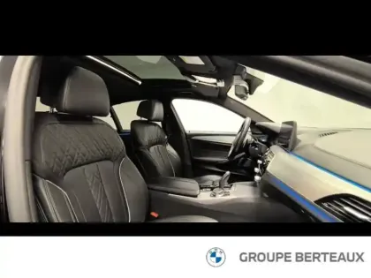Photo 11 BMW Serie 5 Série 5 545eA xDrive 394ch M Sport Steptronic