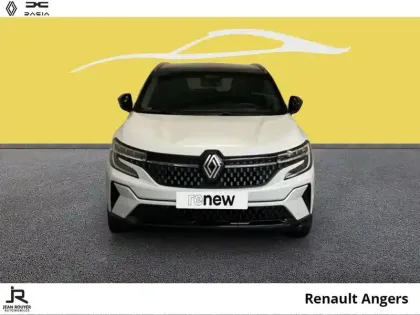 Photo 8 Renault Austral  1.2 E-Tech full hybrid 200ch Iconic- 24