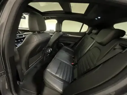 Photo 8 Alfa Romeo Stelvio  2.2 Diesel 210ch Lusso Q4 AT8