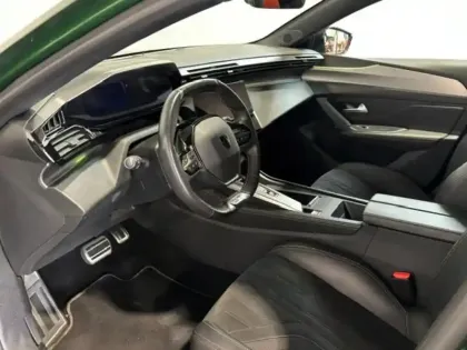 Photo 6 Peugeot 308  1.2 130 GT EAT8 i-cockpit GPS Camera 360 Full led