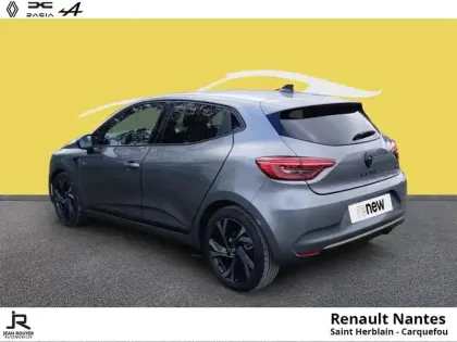 Photo 6 Renault Clio  1.6 E-Tech hybride 145ch Engineered