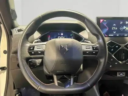 Photo 12 DS DS 3  Crossback PureTech 130ch Performance Line Automatique