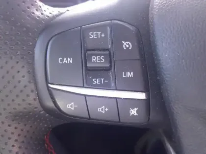 Photo 11 Ford Puma  1.0 EcoBoost 125ch S&S mHEV ST-Line X Powershift