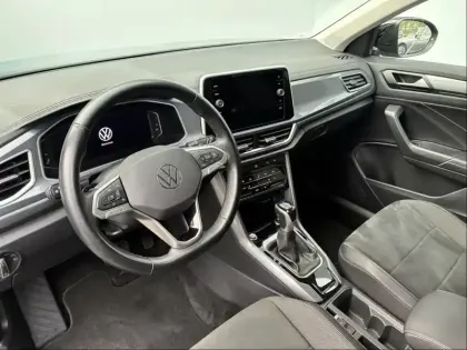 Photo 13 Volkswagen T-roc  1.5 TSI EVO 150ch Style DSG7