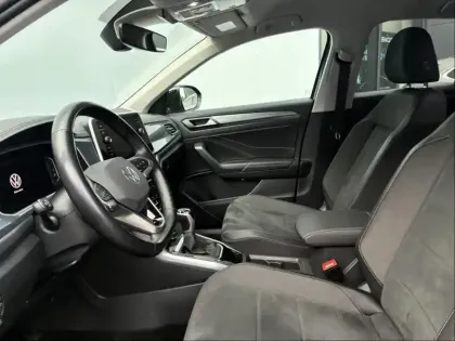 Photo 12 Volkswagen T-roc  1.5 TSI EVO 150ch Style DSG7