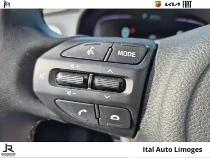 Photo 14 Kia Stonic  1.0 T-GDi 100ch Active DCT7