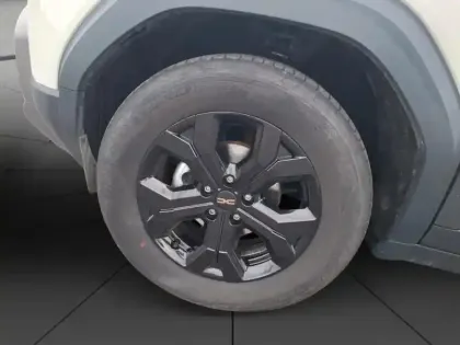 Photo 10 Dacia Duster  1.2 mild hybrid 140ch Extreme
