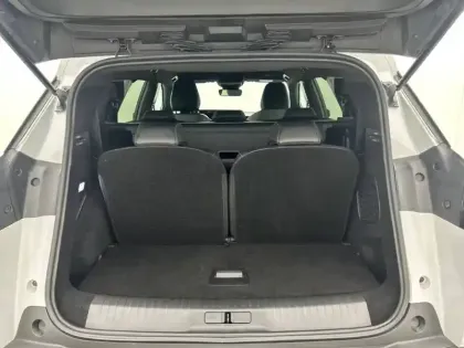 Photo 5 Peugeot 5008  Hybrid 145 ch e-DCS6