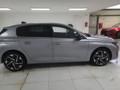 Photo 6 Peugeot 308  Hybrid 145 e-DCS6