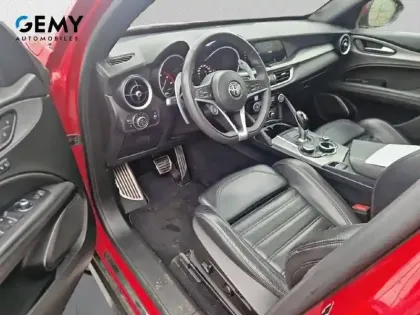 Photo 8 Alfa Romeo Stelvio  2.2 210 ch Q4 AT8
