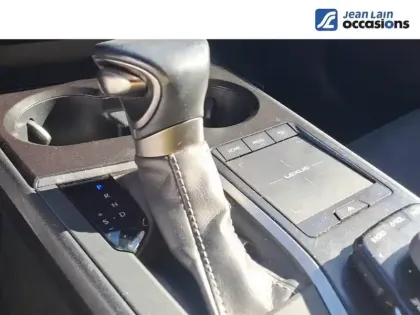 Photo 12 Lexus UX  250h 2WD