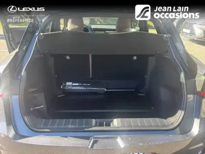 Photo 9 Lexus Lbx  2WD