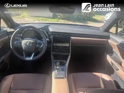Photo 15 Lexus Lbx  2WD