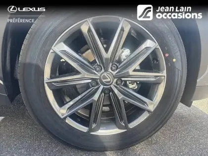 Photo 8 Lexus Lbx  2WD
