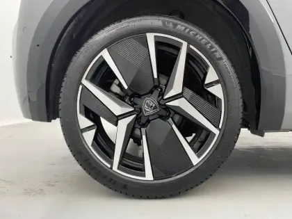 Photo 22 Peugeot 208  Hybrid 136 e-DCS6